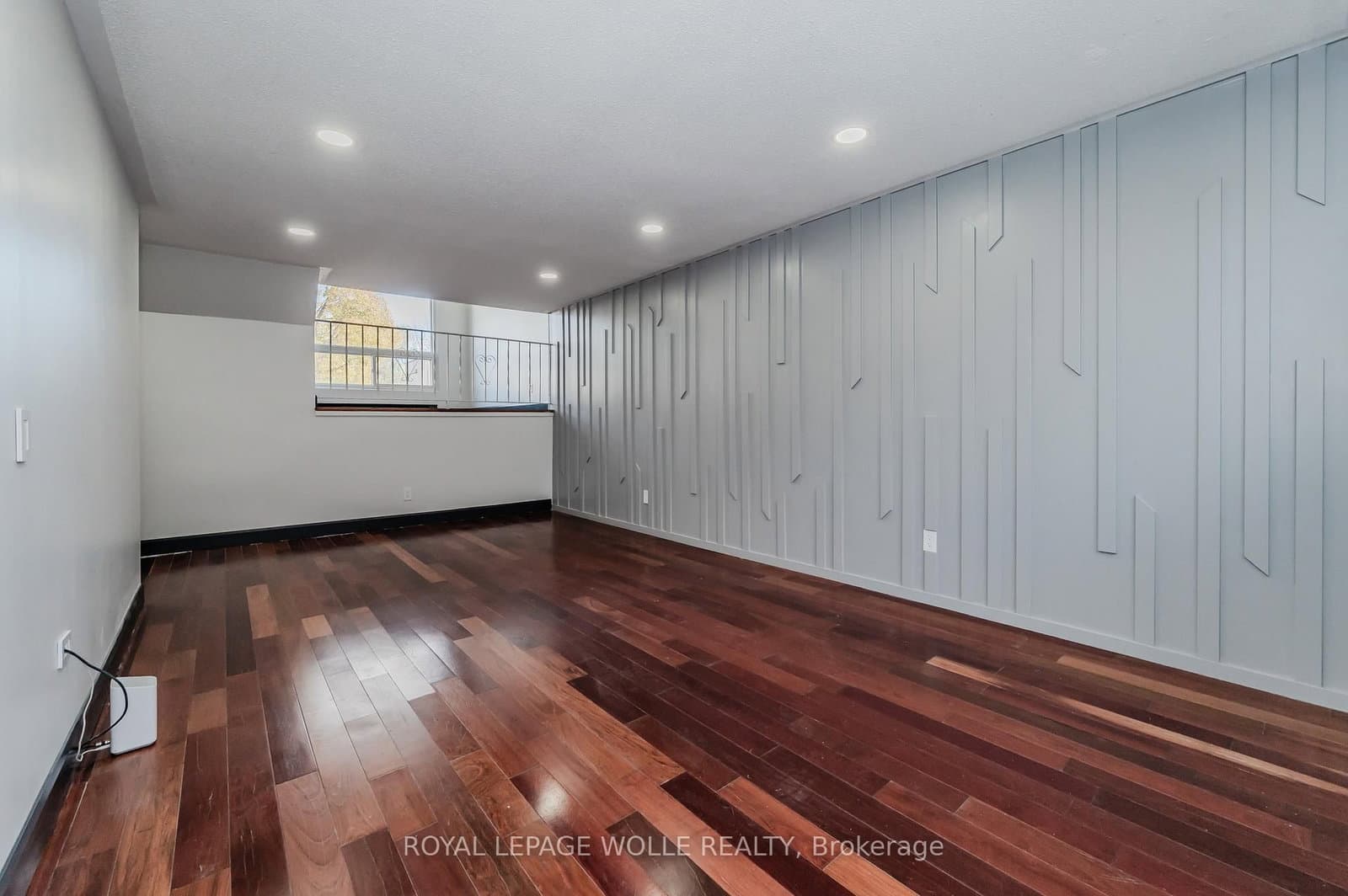 550 Parkview Crescent thumbnail 4
