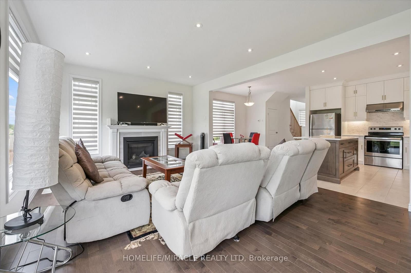 153 Rivertrail Avenue thumbnail 19