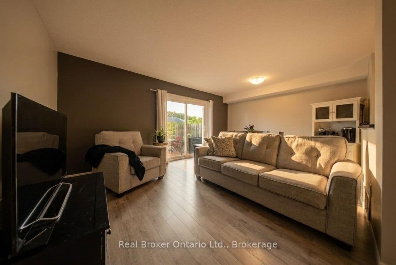 30 Imperial Road S, Unit 21 thumbnail 14