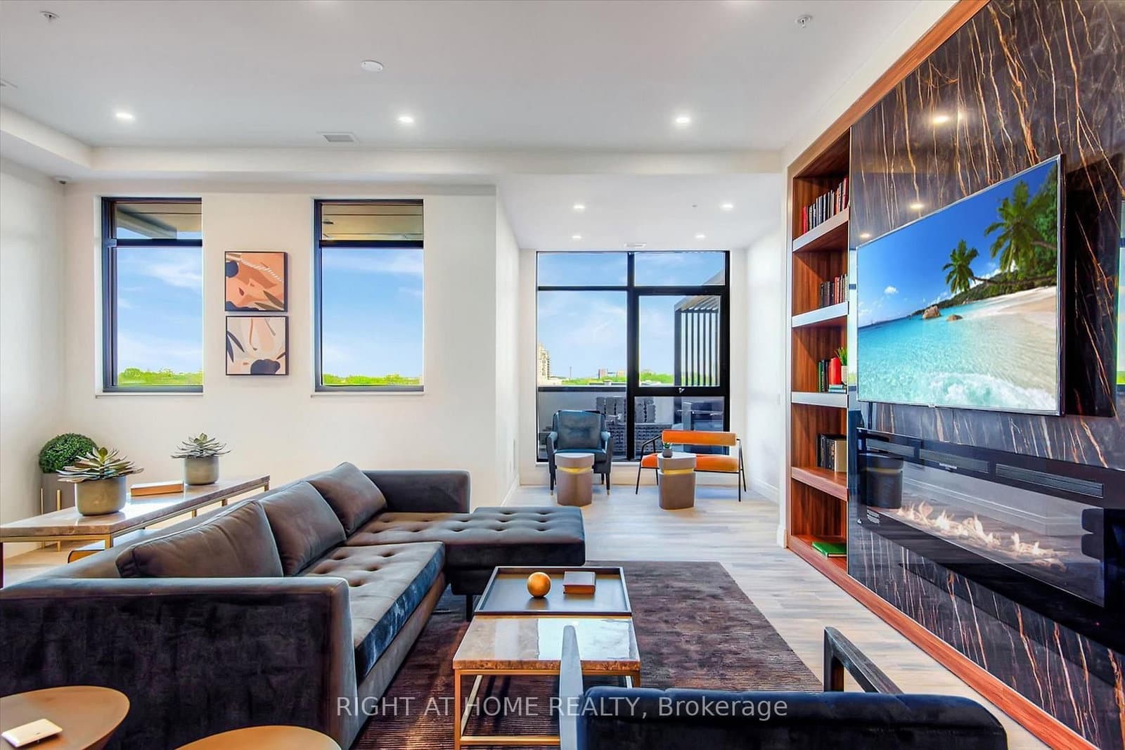 181 King Street S, Unit 806 thumbnail 25