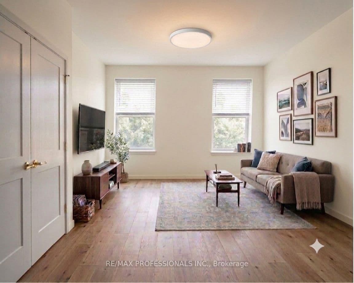9 Manitoba Street, Unit 2 - Image 1