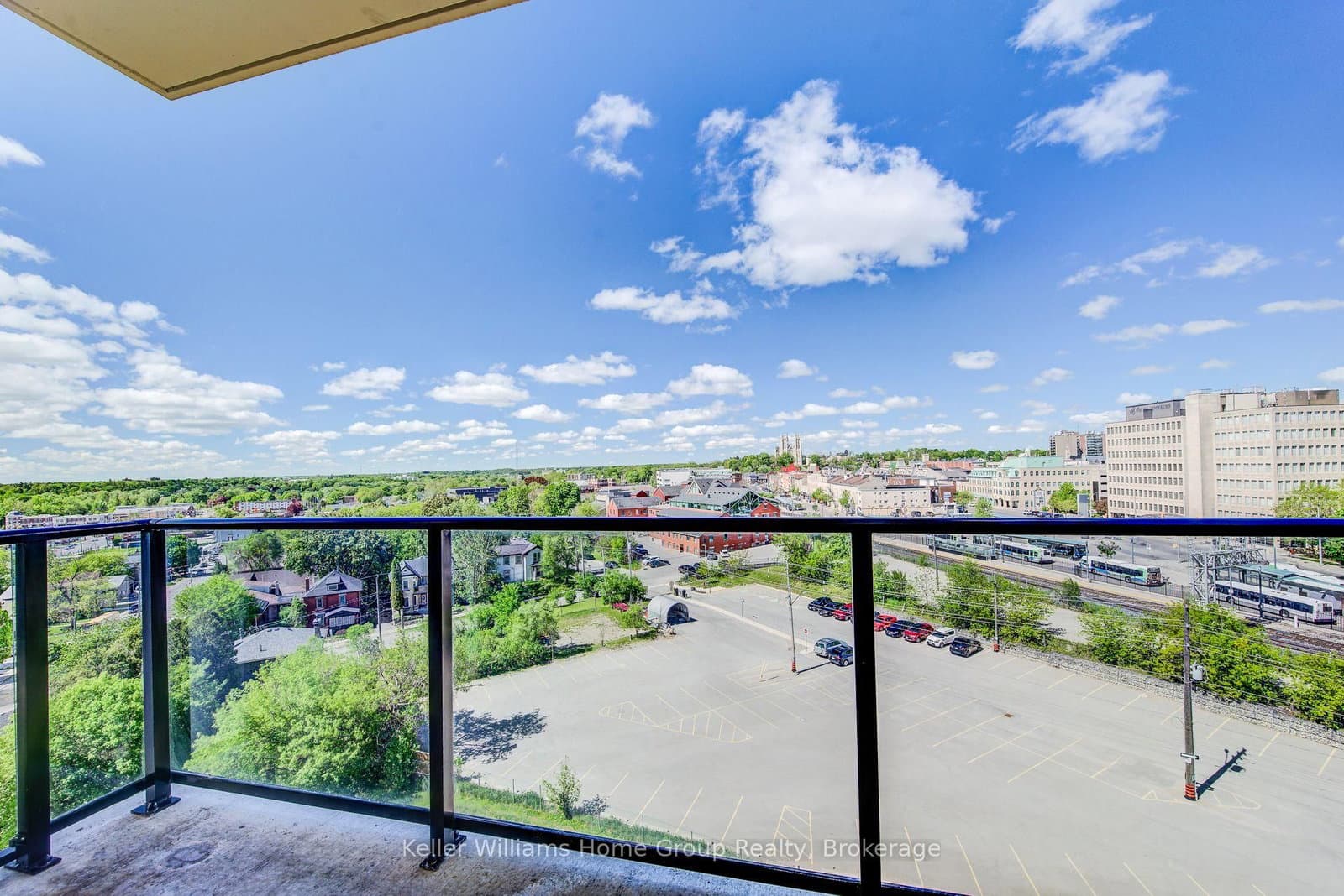 150 Wellington Street E, Unit 901 thumbnail 21