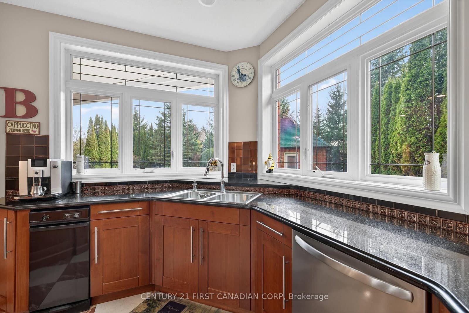 7222 Clayton Walk, Unit 2 thumbnail 16