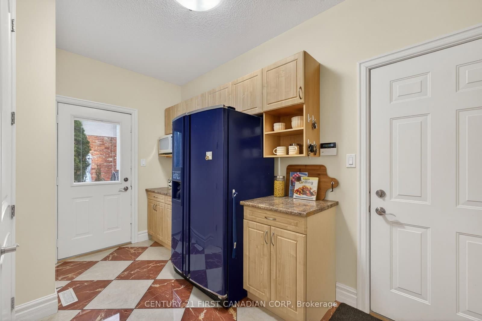7222 Clayton Walk, Unit 2 thumbnail 19