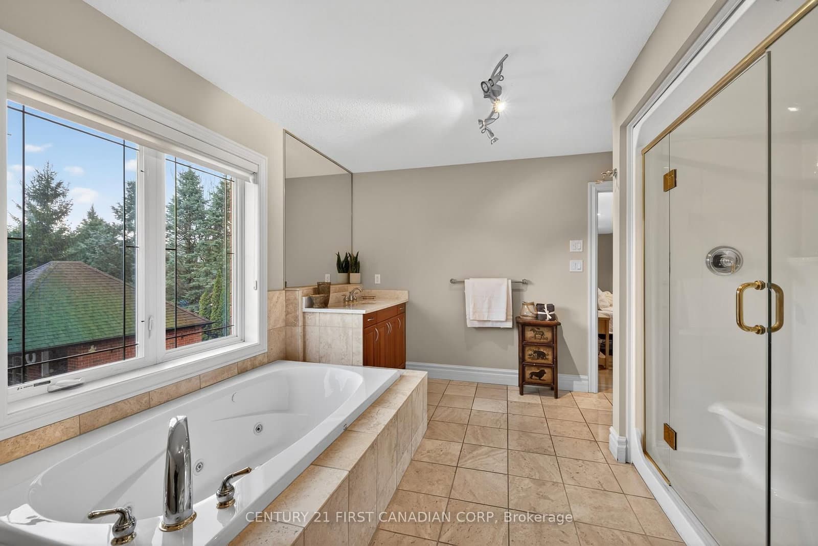 7222 Clayton Walk, Unit 2 thumbnail 29