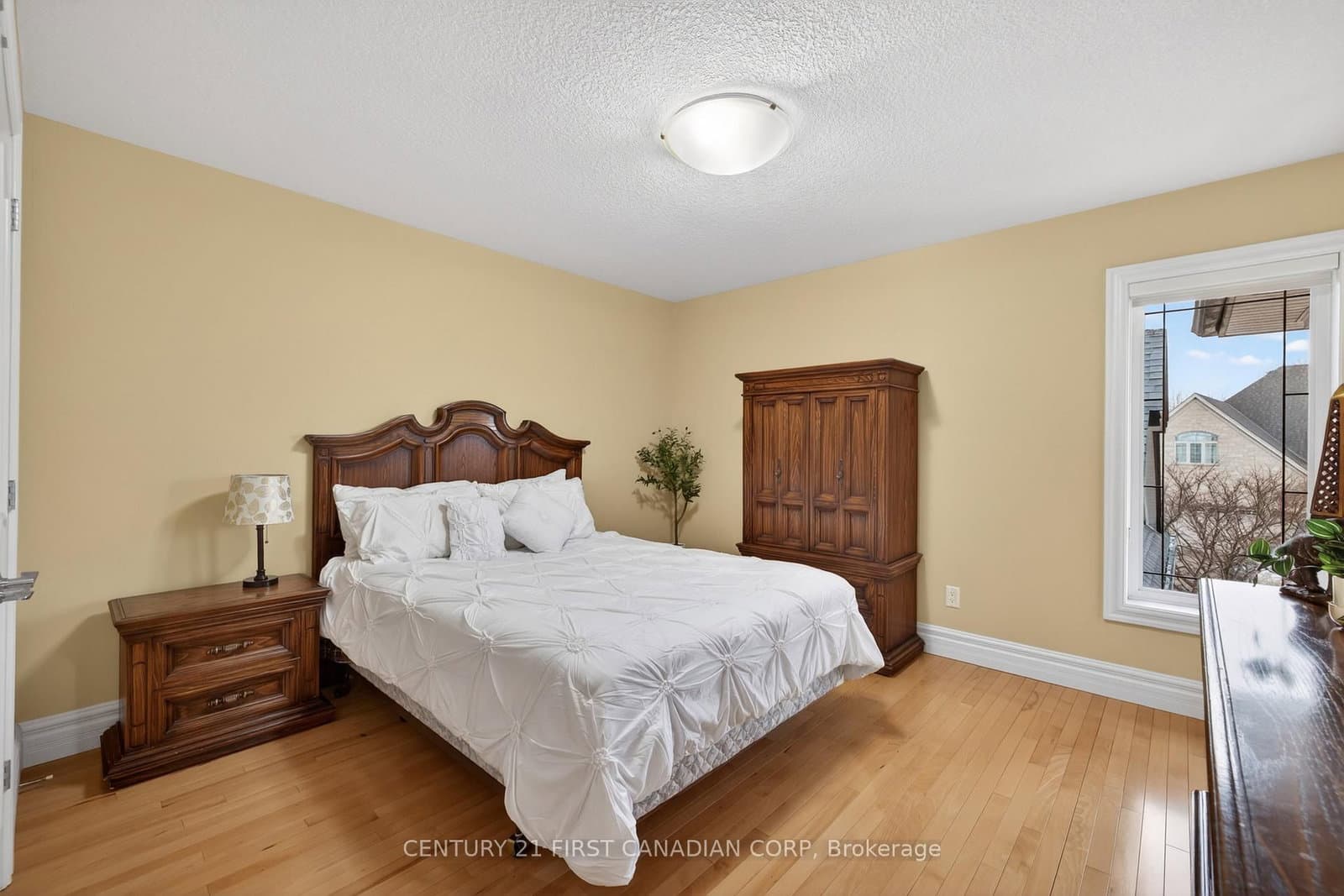 7222 Clayton Walk, Unit 2 thumbnail 35