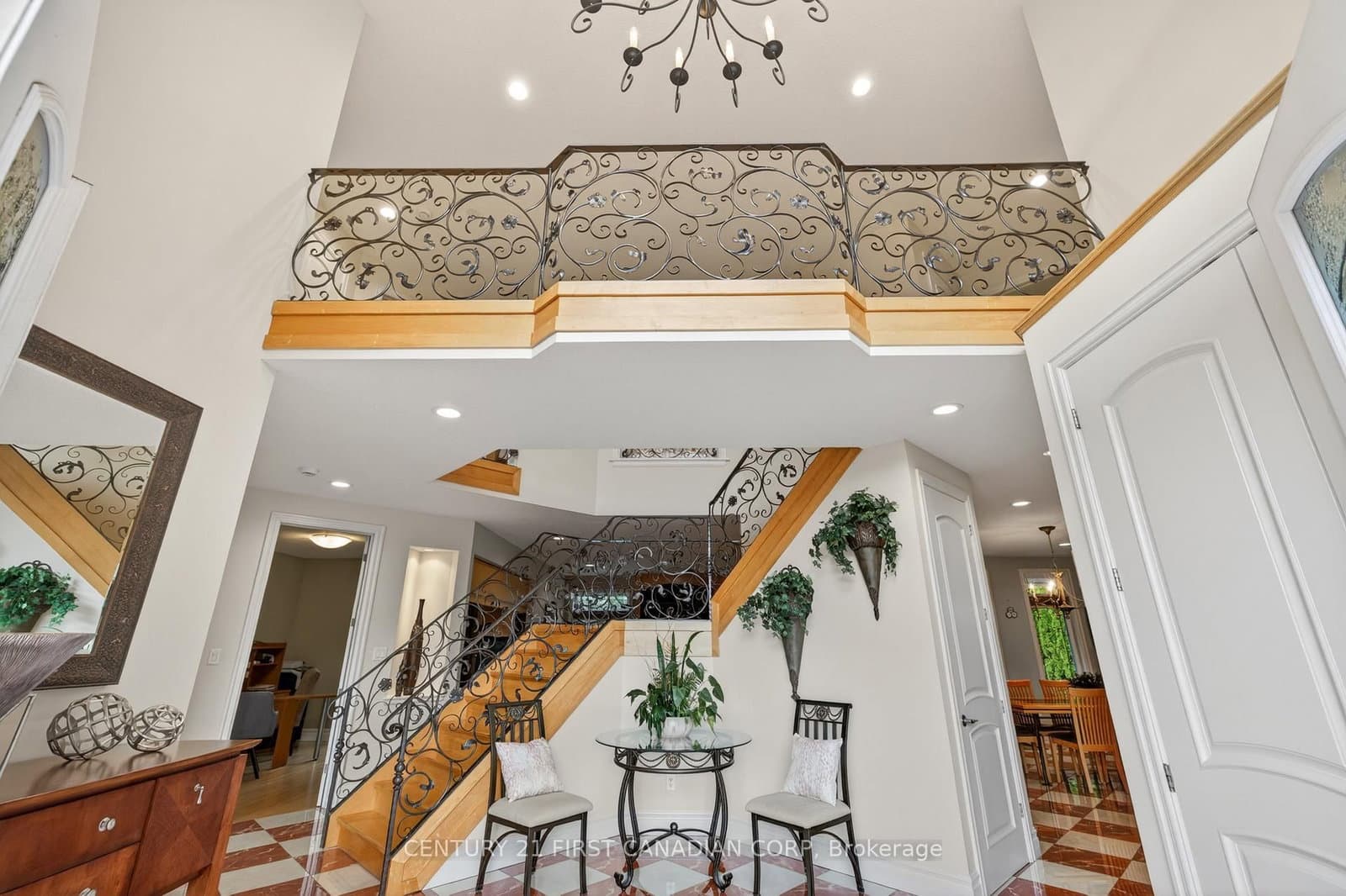 7222 Clayton Walk, Unit 2 thumbnail 6