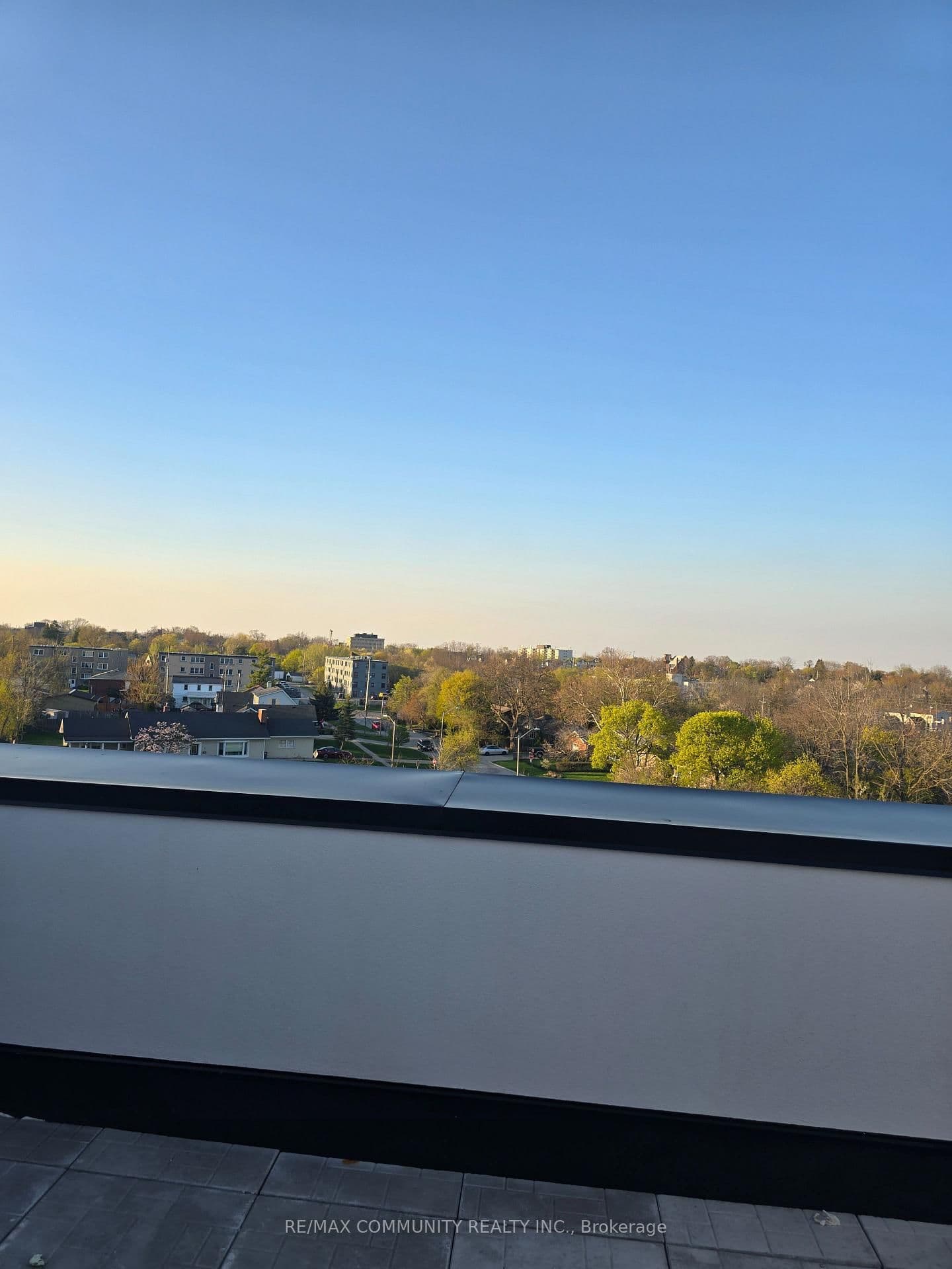 16 Melbourne Avenue, Unit 309B thumbnail 9