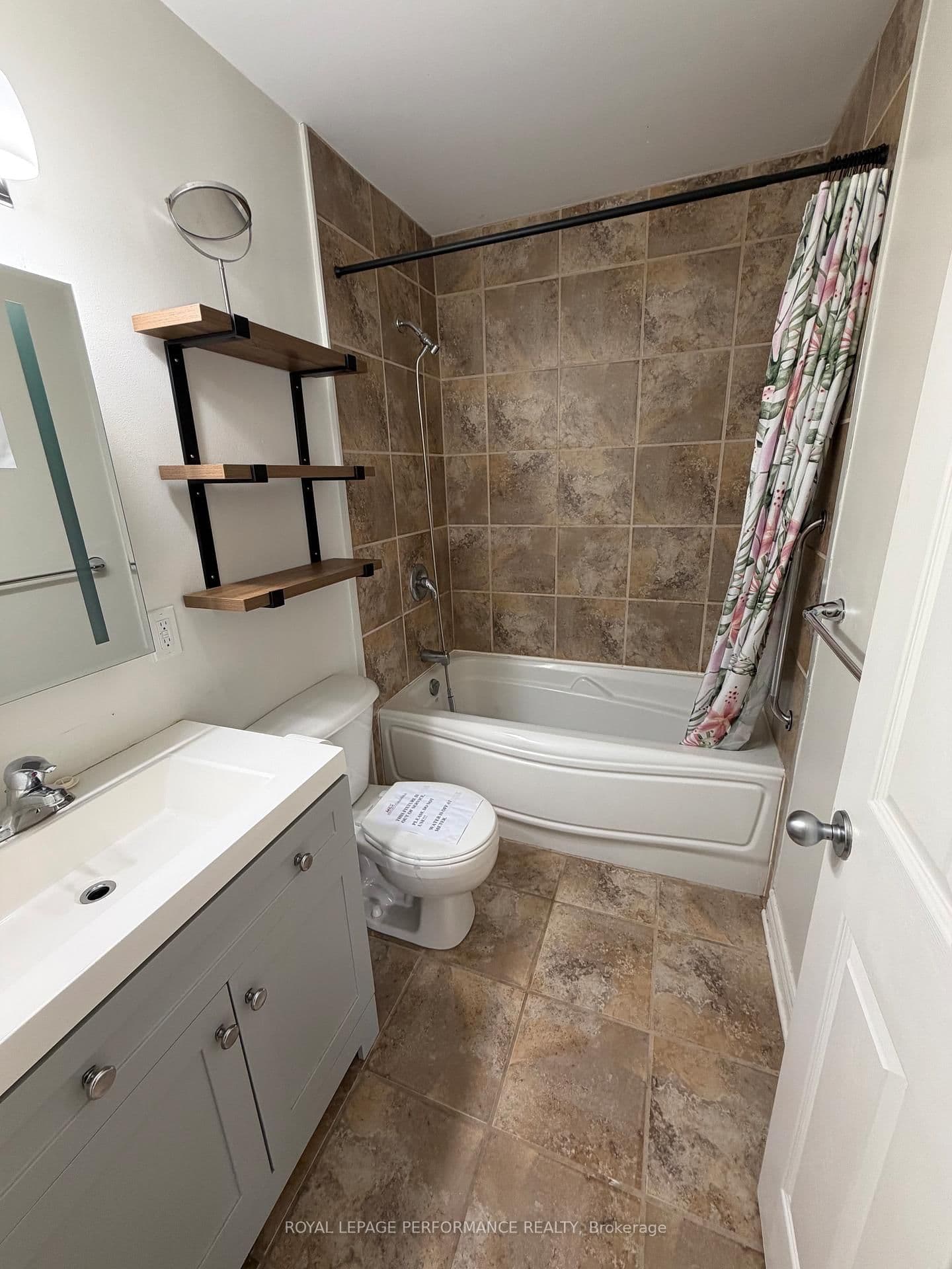 1250 McWatters Road, Unit 22 thumbnail 15