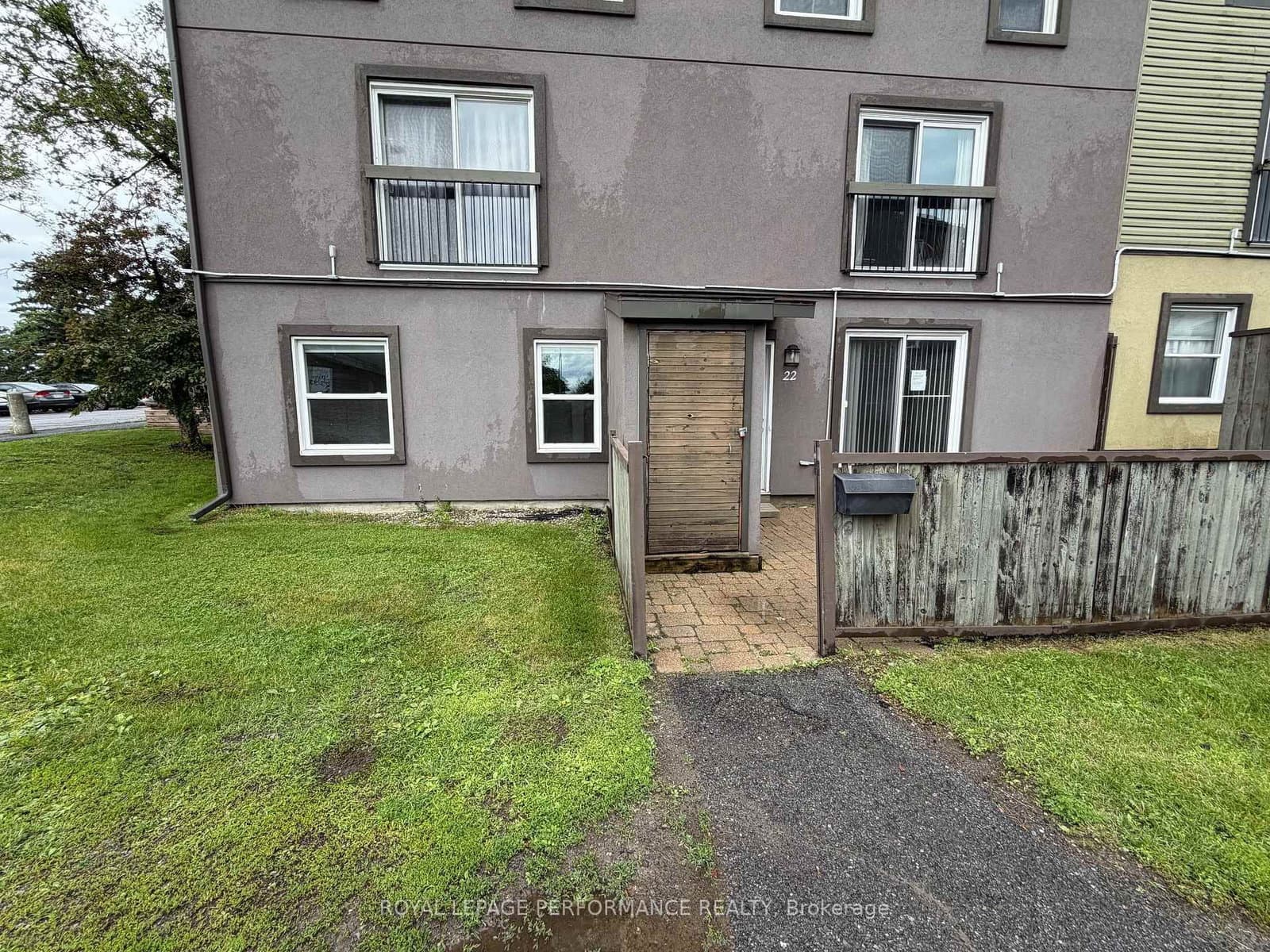1250 McWatters Road, Unit 22 thumbnail 6