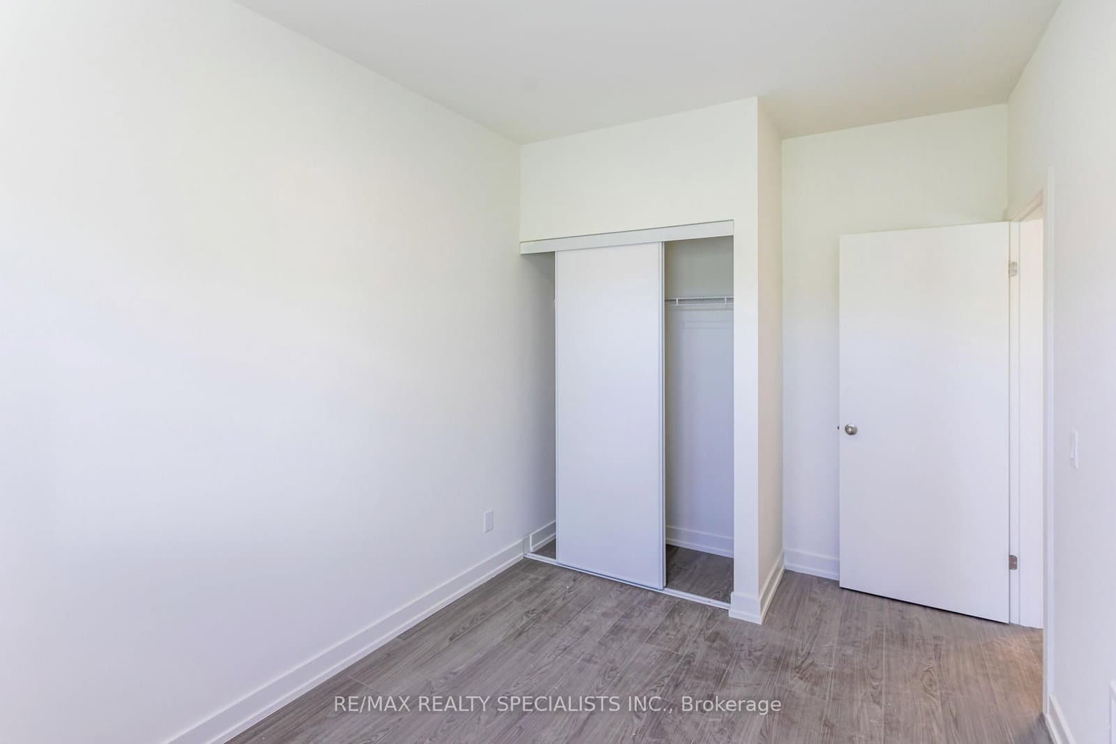 16 MELBOURNE Avenue, Unit 106A thumbnail 17