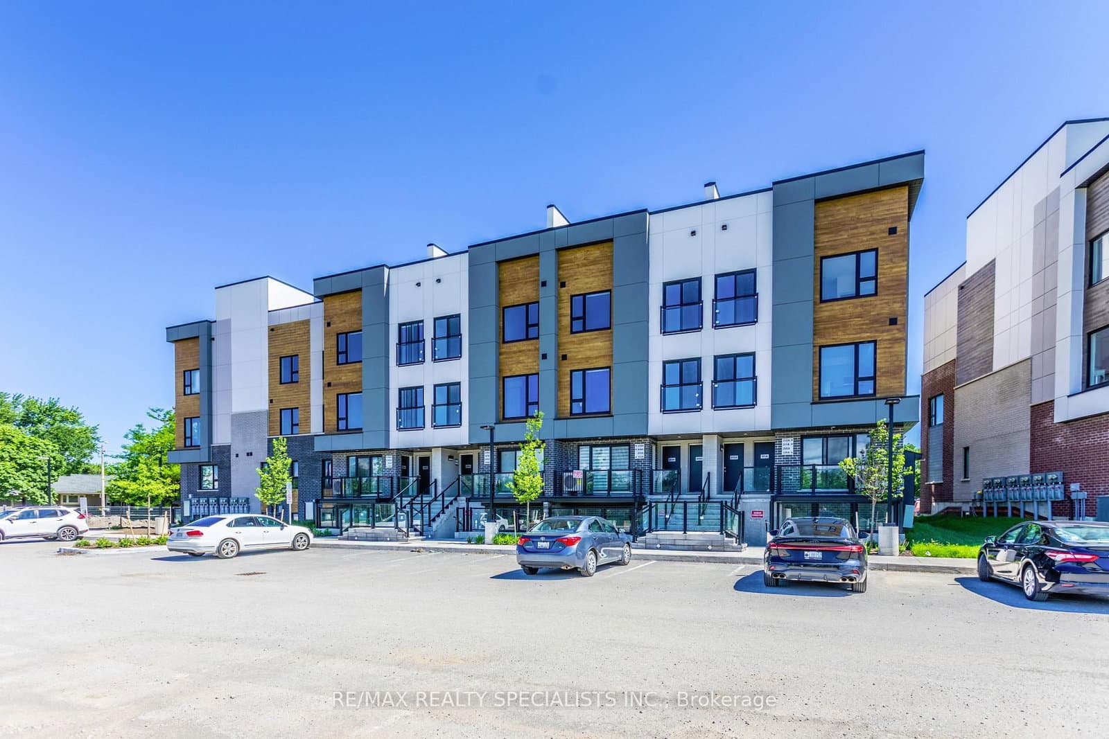 16 MELBOURNE Avenue, Unit 106A thumbnail 2