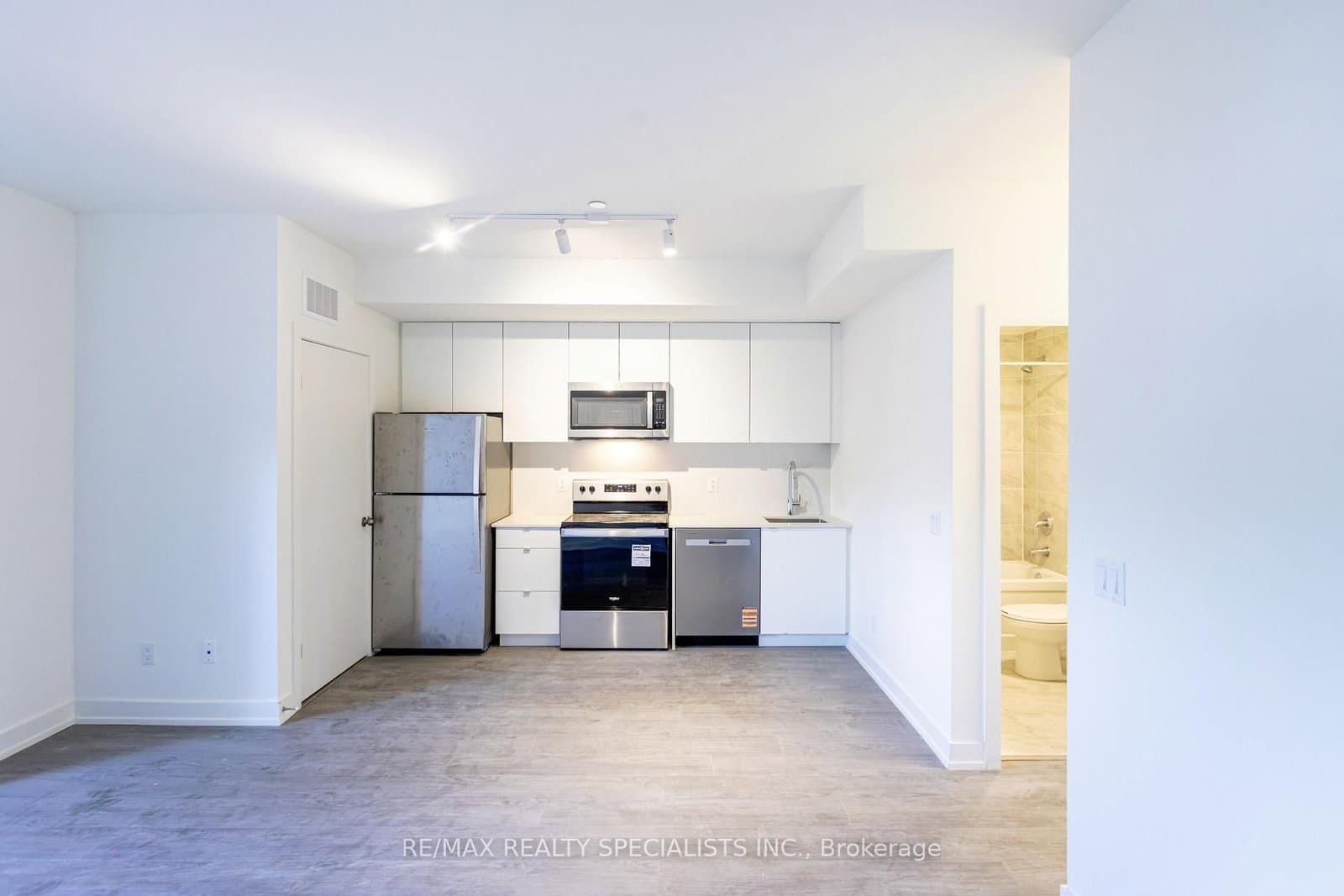 16 MELBOURNE Avenue, Unit 106A thumbnail 8
