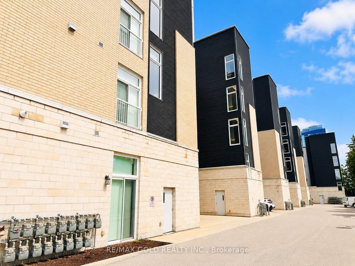 253 Albert Street, Unit 112 thumbnail 6