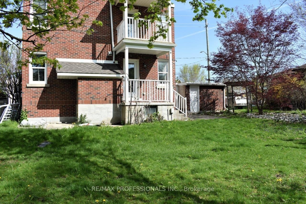119 Erb Street E, Unit A-Upper thumbnail 14