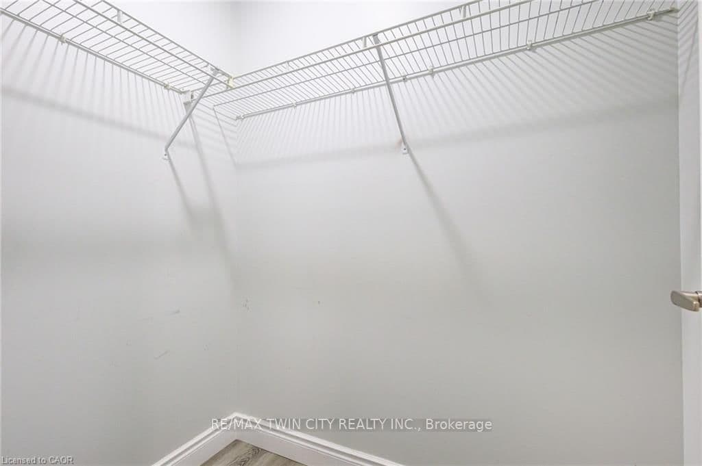 110 Commonwealth Street thumbnail 20