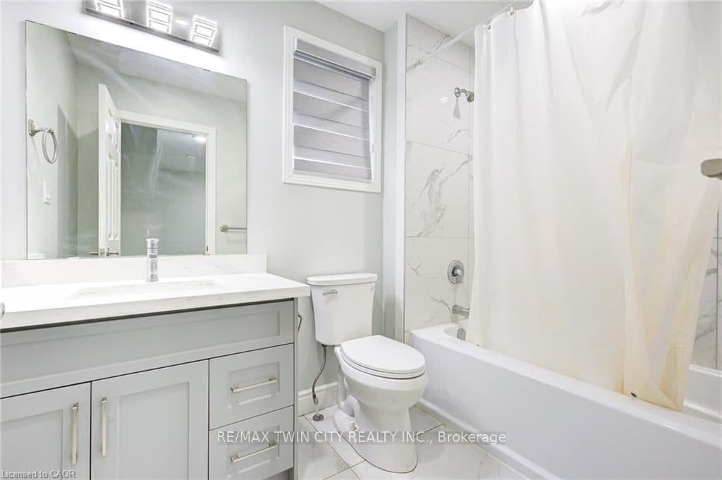 110 Commonwealth Street thumbnail 21