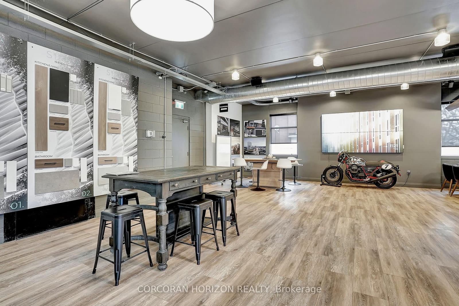618 King Street W thumbnail 14
