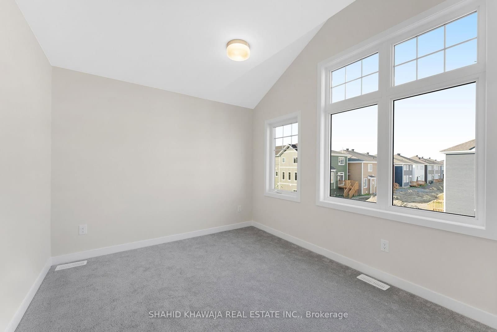 93 Hackamore Crescent thumbnail 25