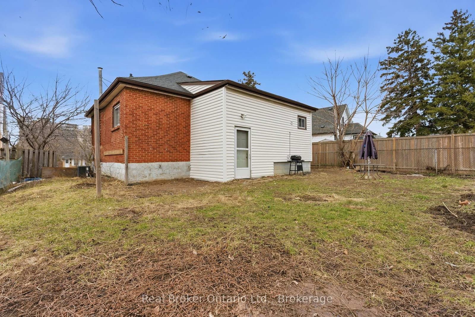 880 LAWRENCE Road thumbnail 42
