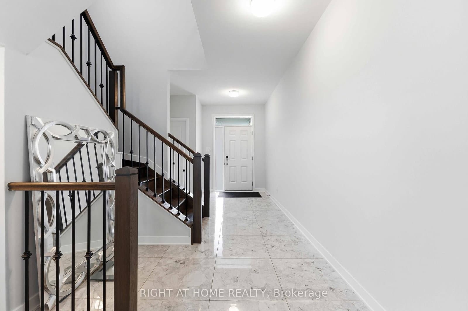 105 Alamo Street thumbnail 19