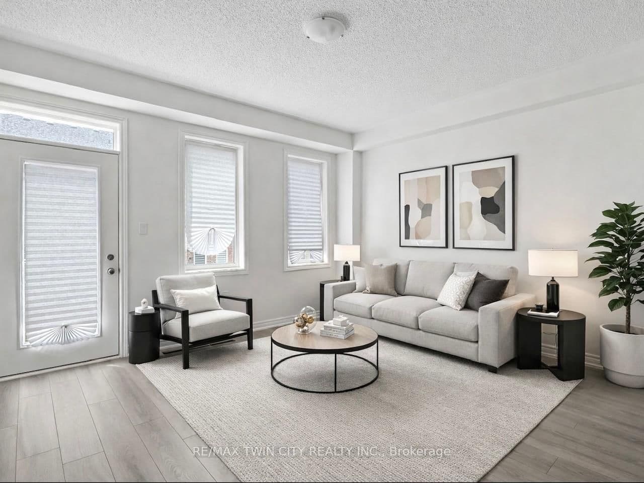 82 Gledhill Crescent thumbnail 12