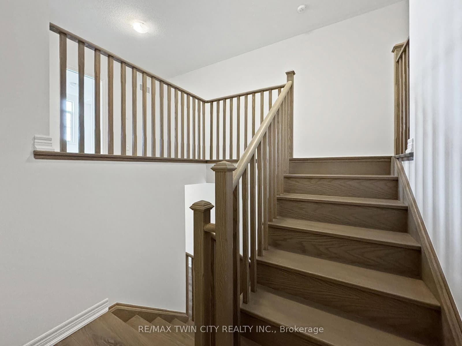 82 Gledhill Crescent thumbnail 19