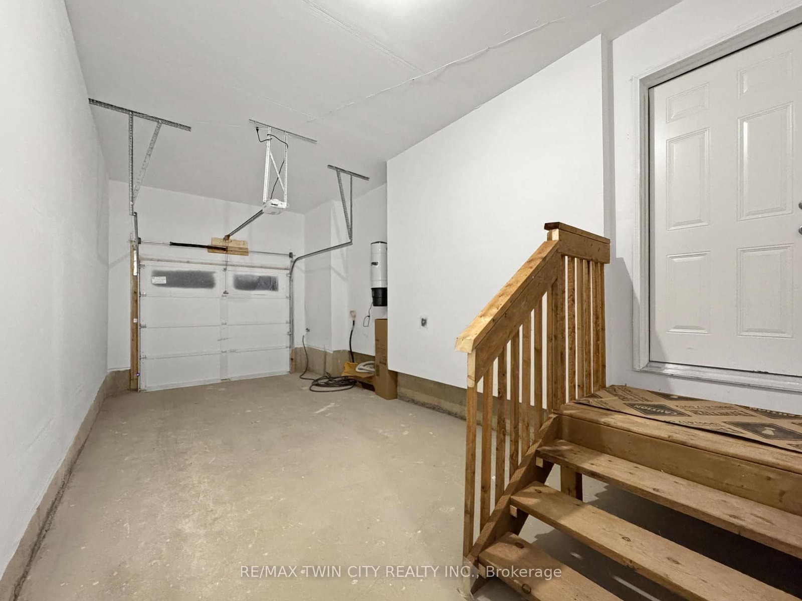 82 Gledhill Crescent thumbnail 46