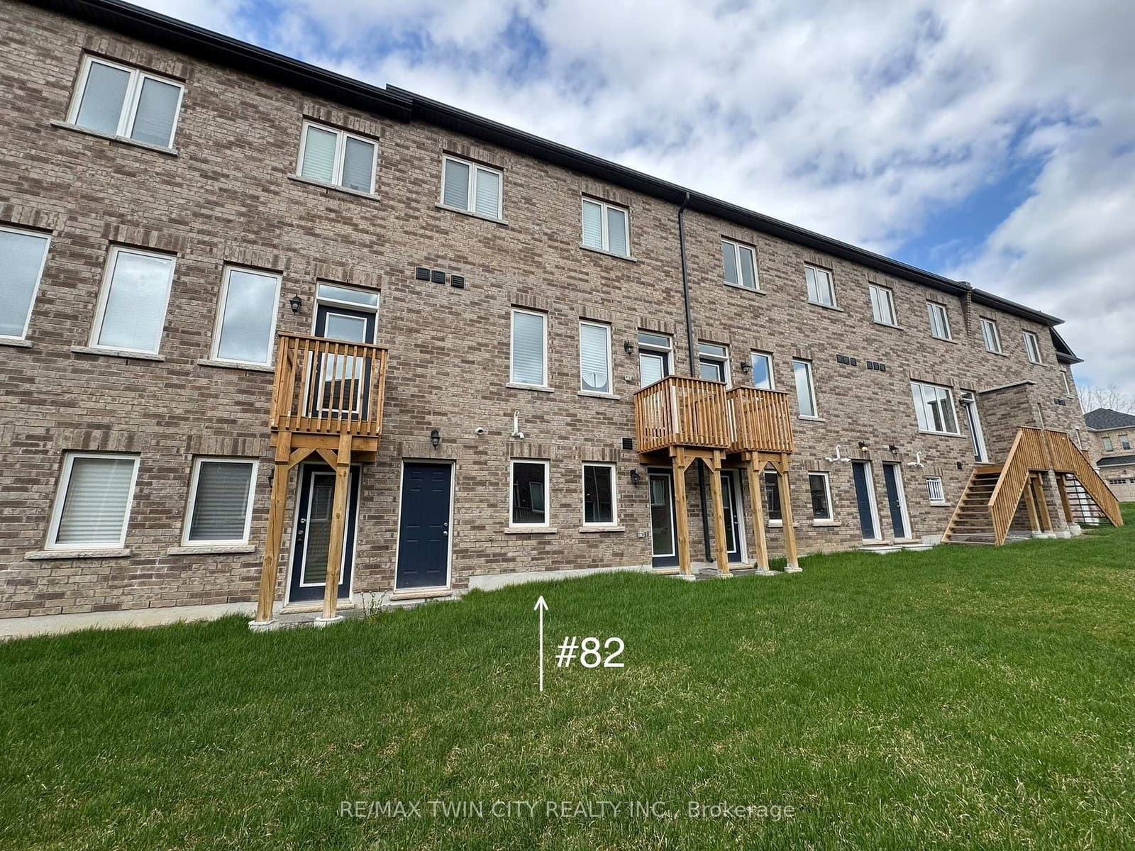 82 Gledhill Crescent thumbnail 50