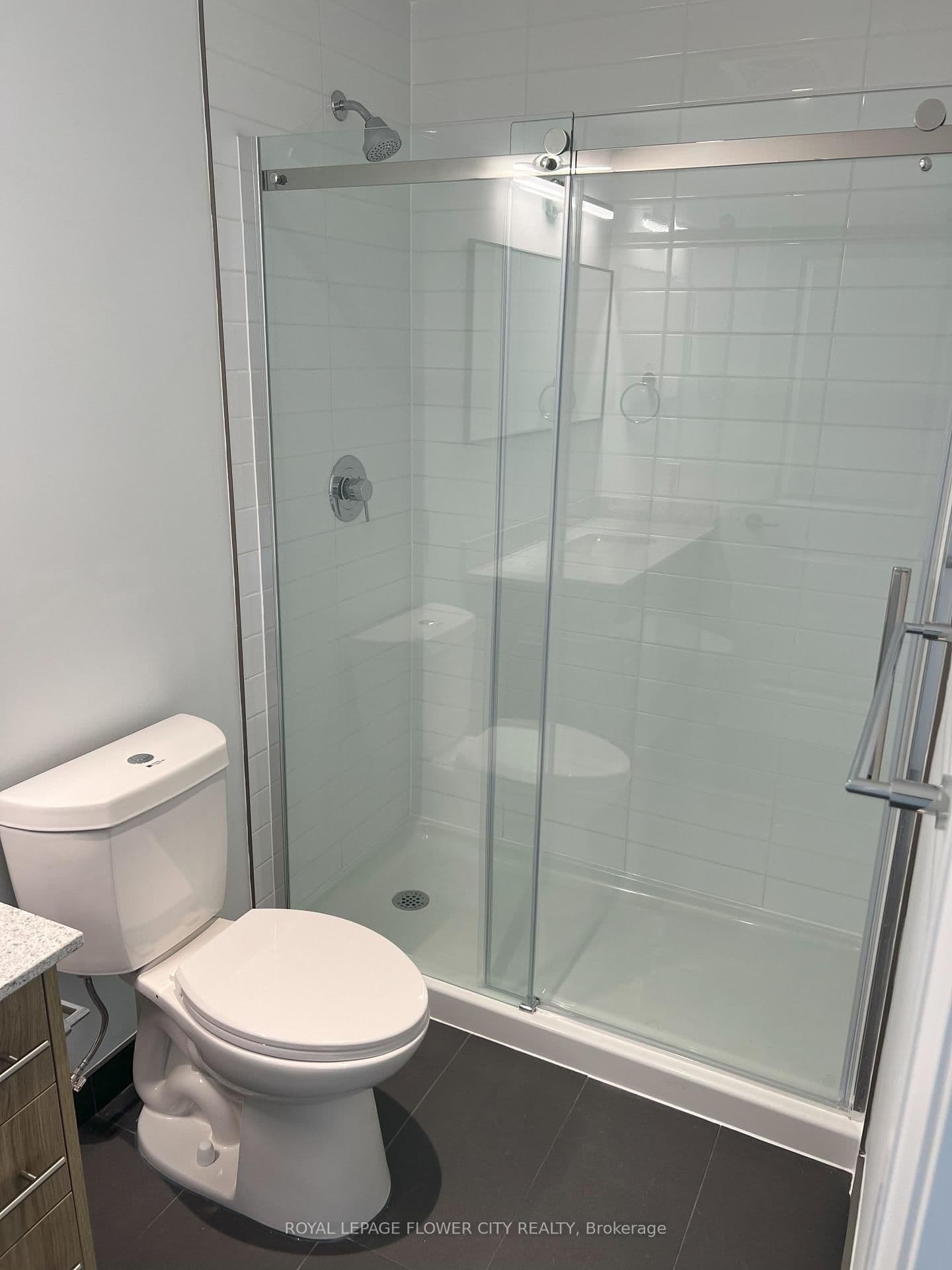 525 New Dundee Road W, Unit 412 thumbnail 11