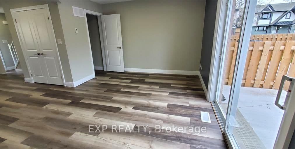 44 Berkley Drive, Unit 162 thumbnail 8