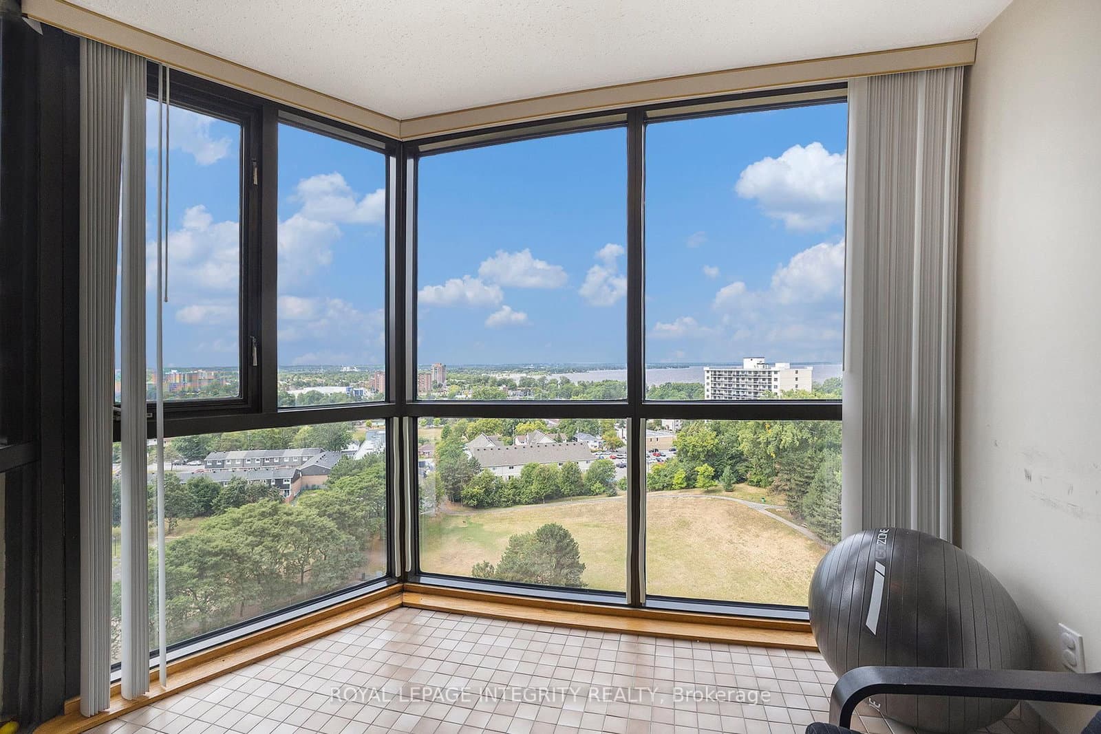 2871 Richmond Road, Unit 1608 thumbnail 16