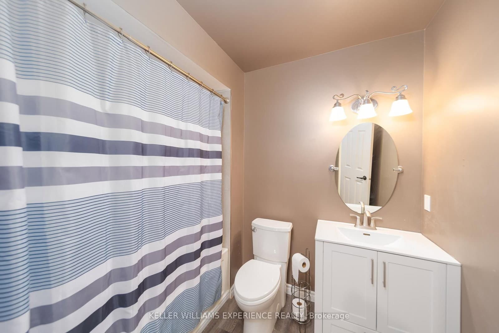 63 Shoreline Drive thumbnail 15