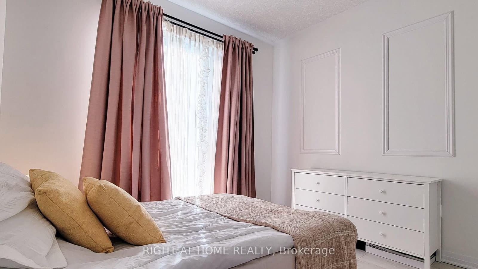 142 Foamflower Place, Unit 12 thumbnail 35