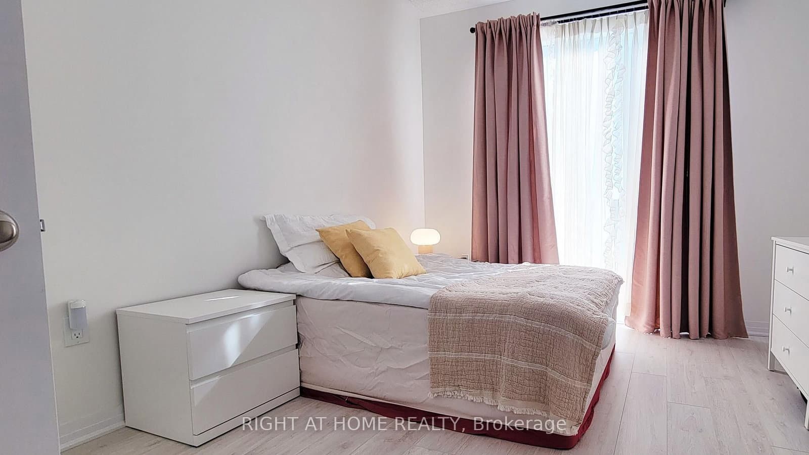 142 Foamflower Place, Unit 12 thumbnail 43