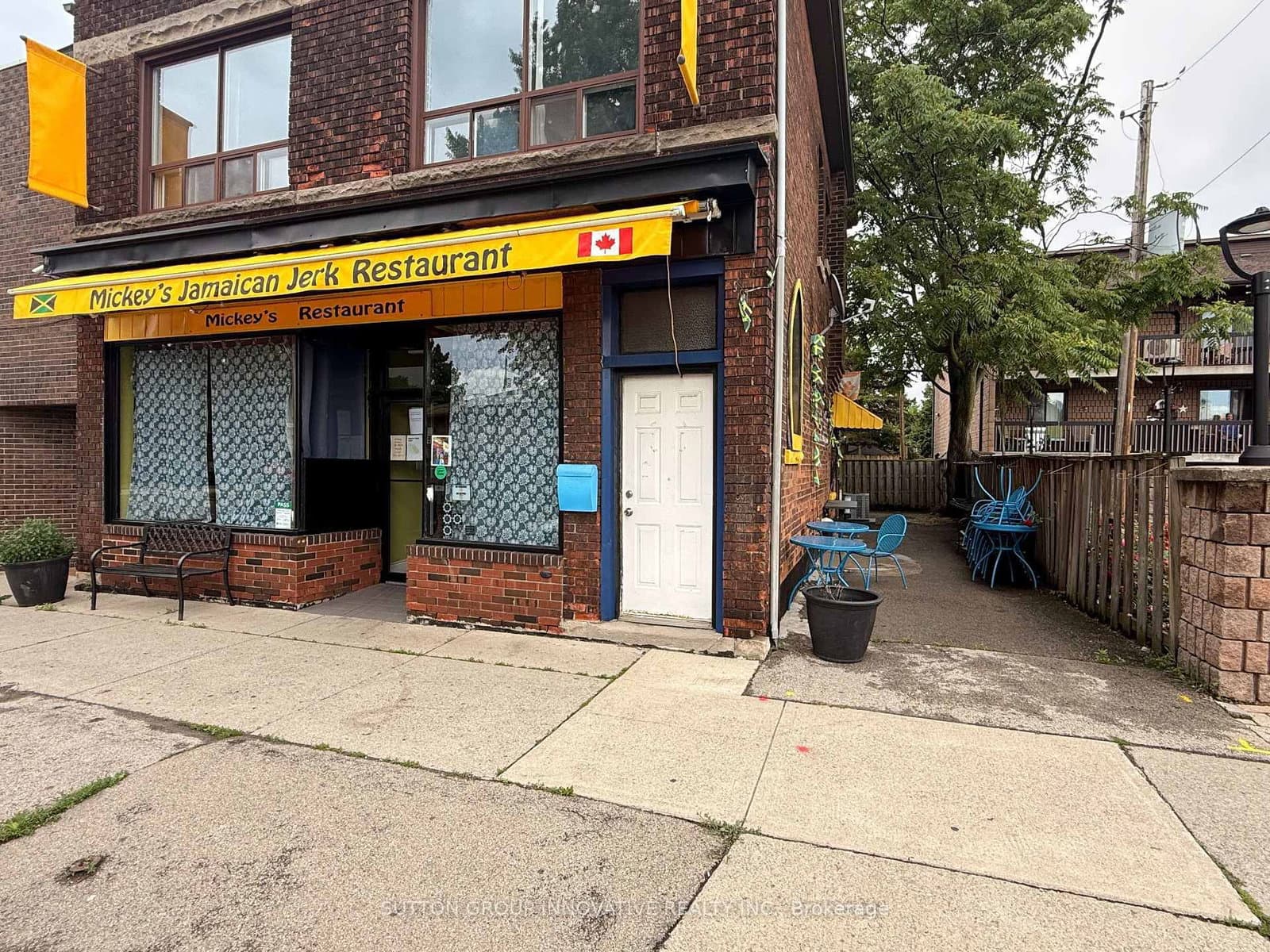 486 James Street N - Image 1