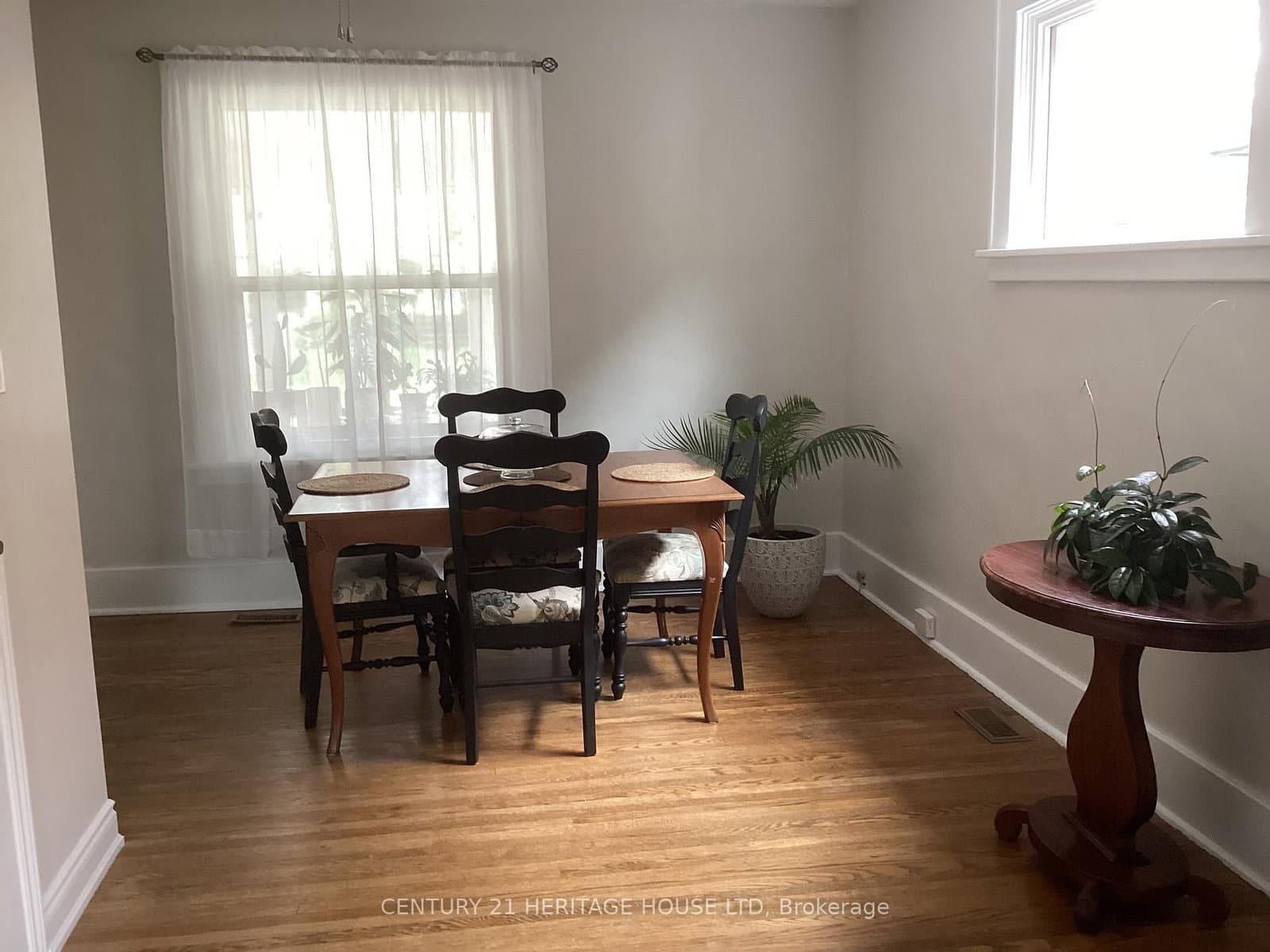 43 Hemlock Street thumbnail 10