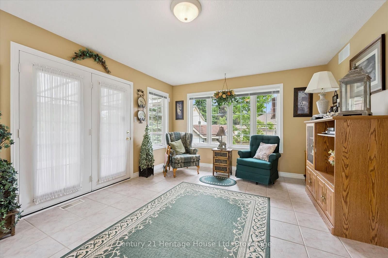 545 Athol Street thumbnail 19