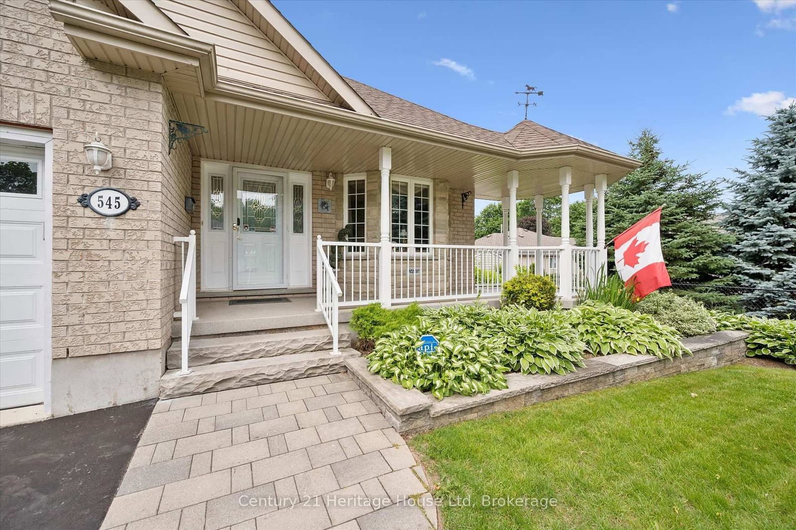 545 Athol Street thumbnail 2