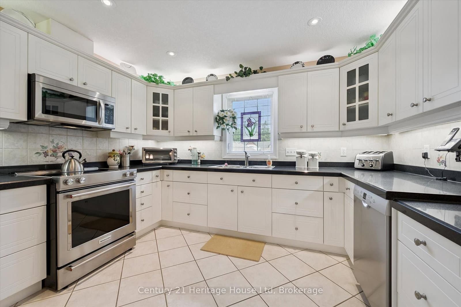 545 Athol Street thumbnail 7