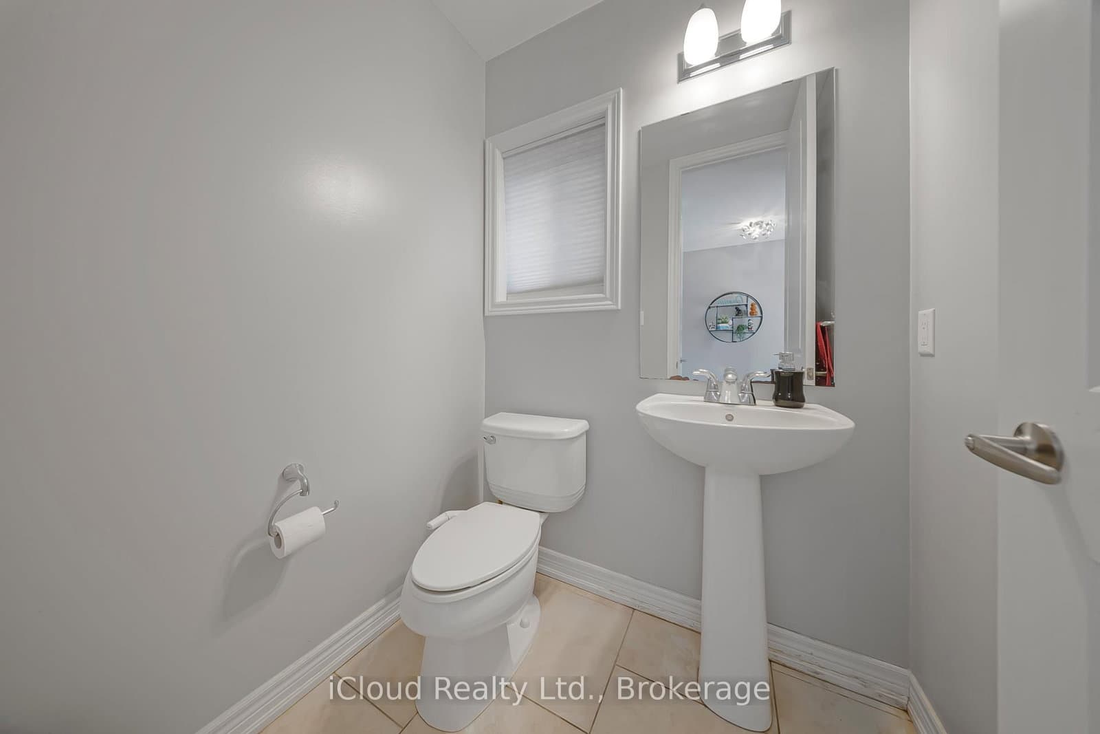 795 Robert Ferrie Drive thumbnail 10