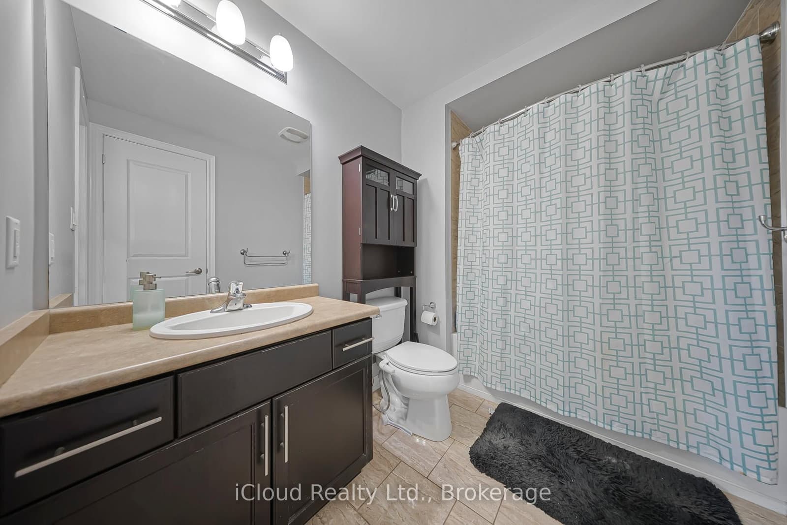795 Robert Ferrie Drive thumbnail 32