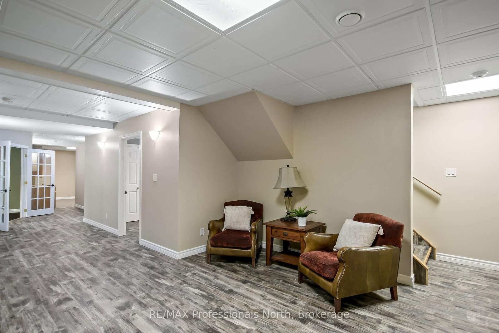 9 Melane Court thumbnail 32