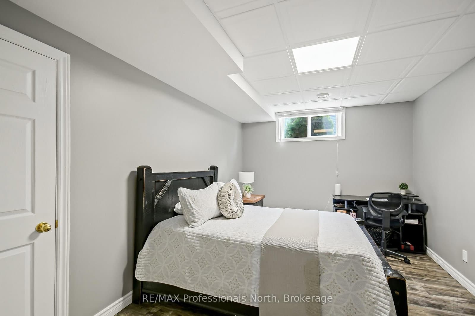 9 Melane Court thumbnail 33