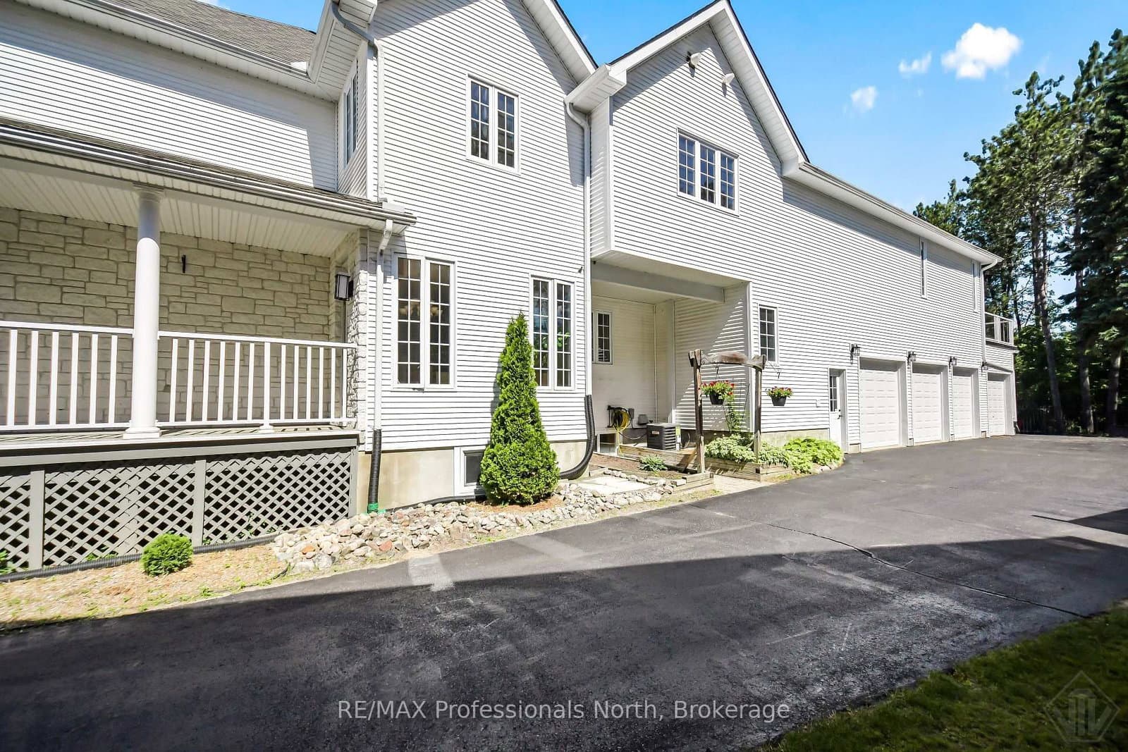 9 Melane Court thumbnail 36