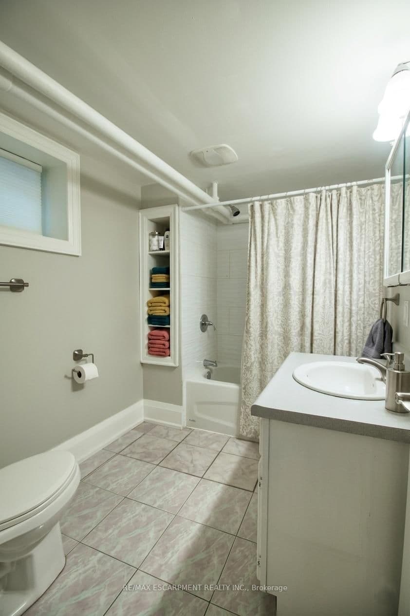 70 Spadina Avenue, Unit 3 thumbnail 12