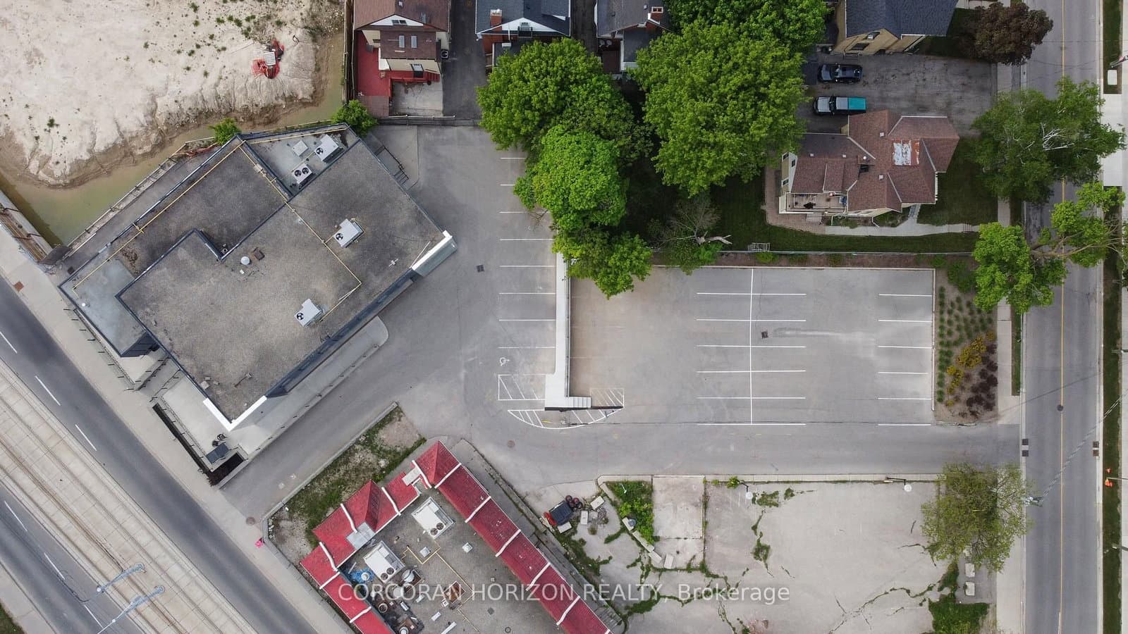 618 King Street thumbnail 30