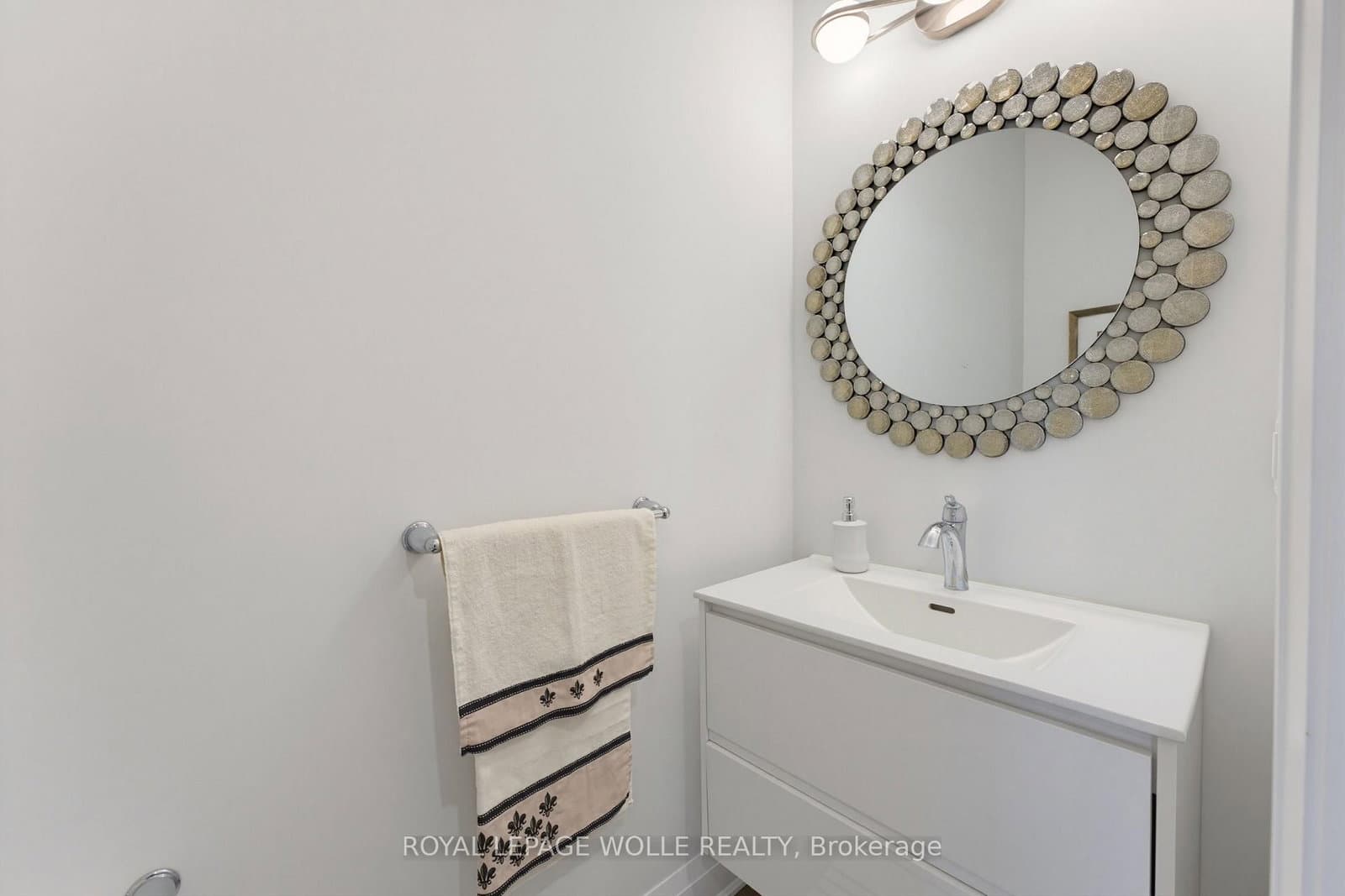 647 Blair Creek Drive thumbnail 16
