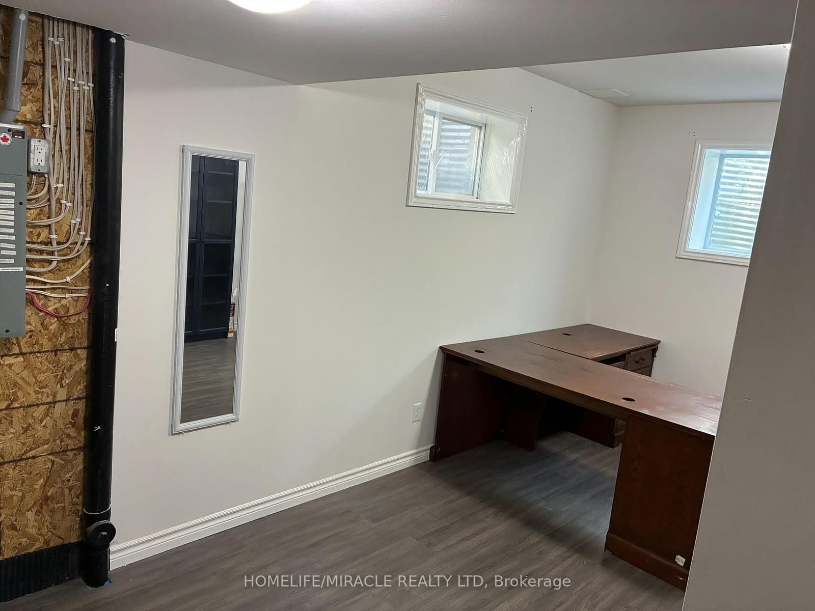 45 Oakes Crescent thumbnail 19