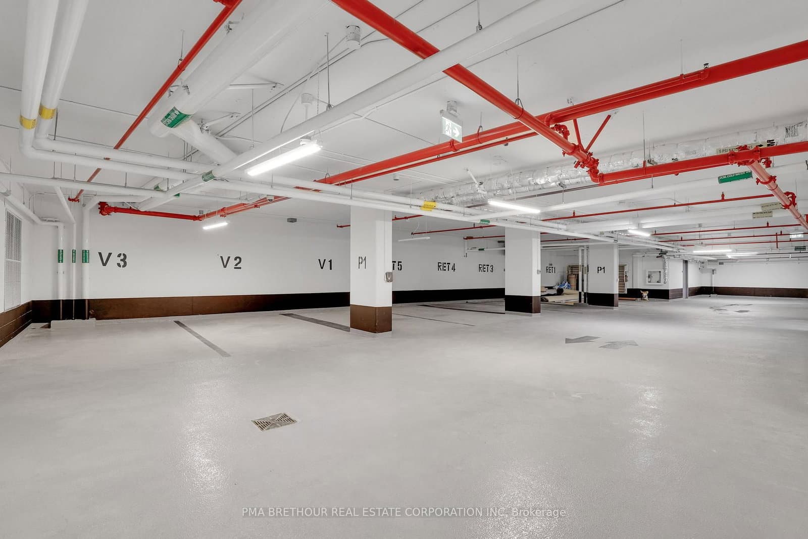 1451 Wellington Street W, Unit 403 thumbnail 42